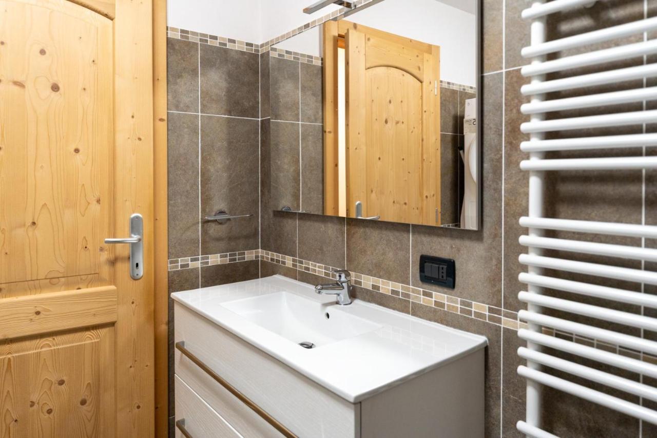 카발레즈 Casa Beba - Agenzia Dolomiti Affitti 아파트 외부 사진