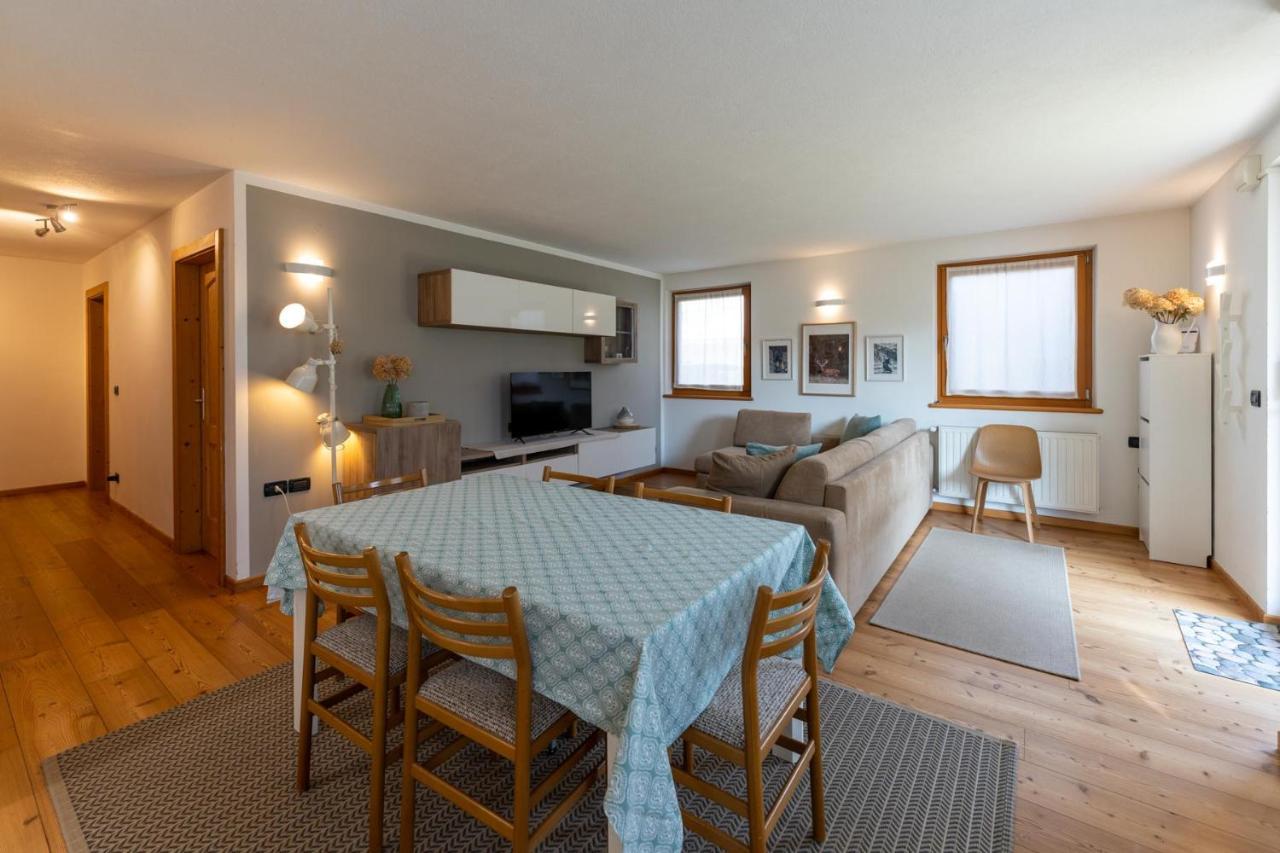 카발레즈 Casa Beba - Agenzia Dolomiti Affitti 아파트 외부 사진